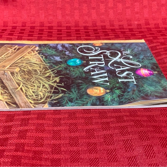 3 Christmas Book Bundle - Picture 5 of 11